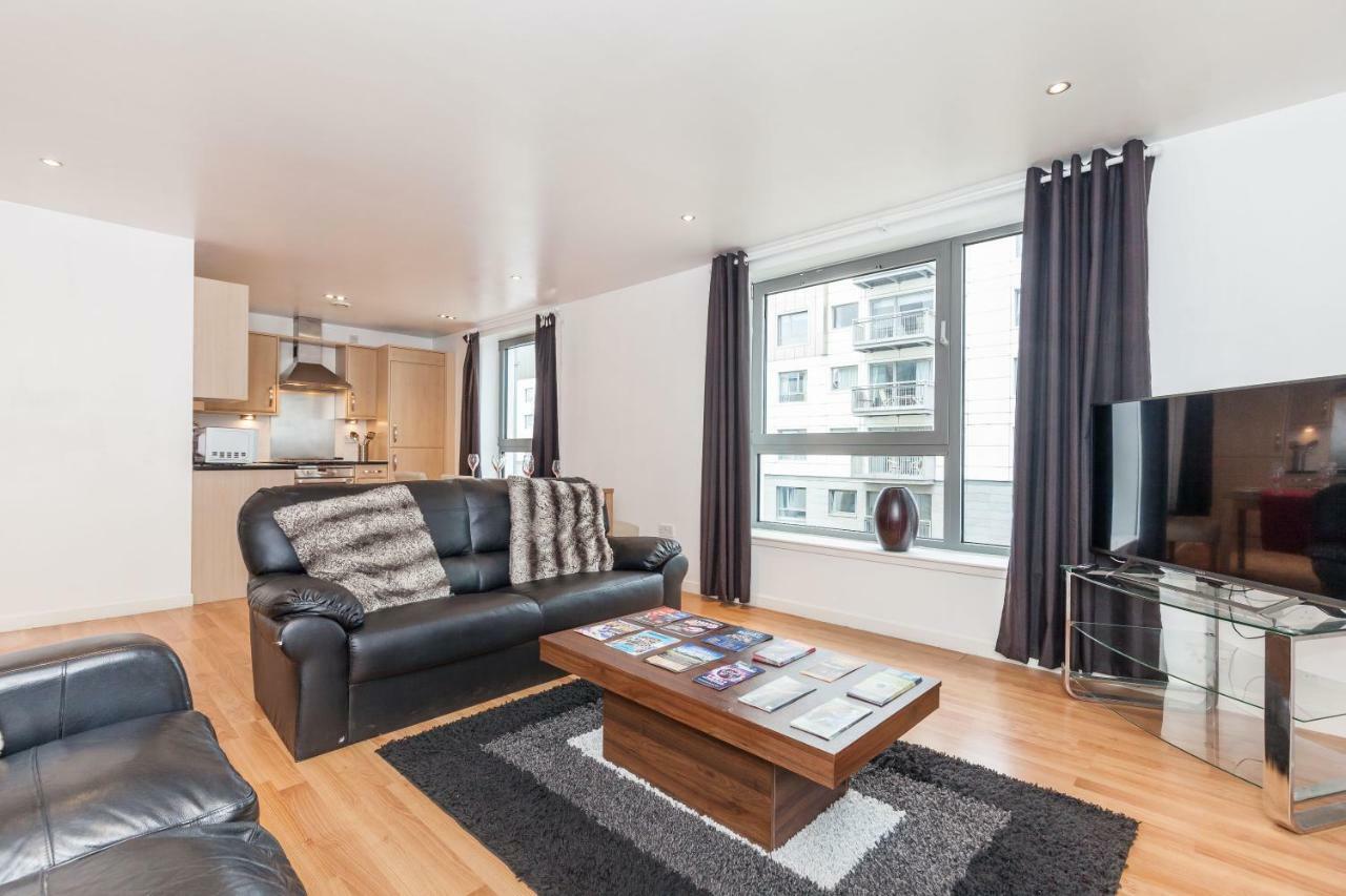 Stylish Apartment Единбург Екстериор снимка