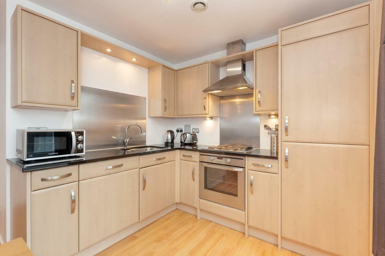 Stylish Apartment Единбург Екстериор снимка